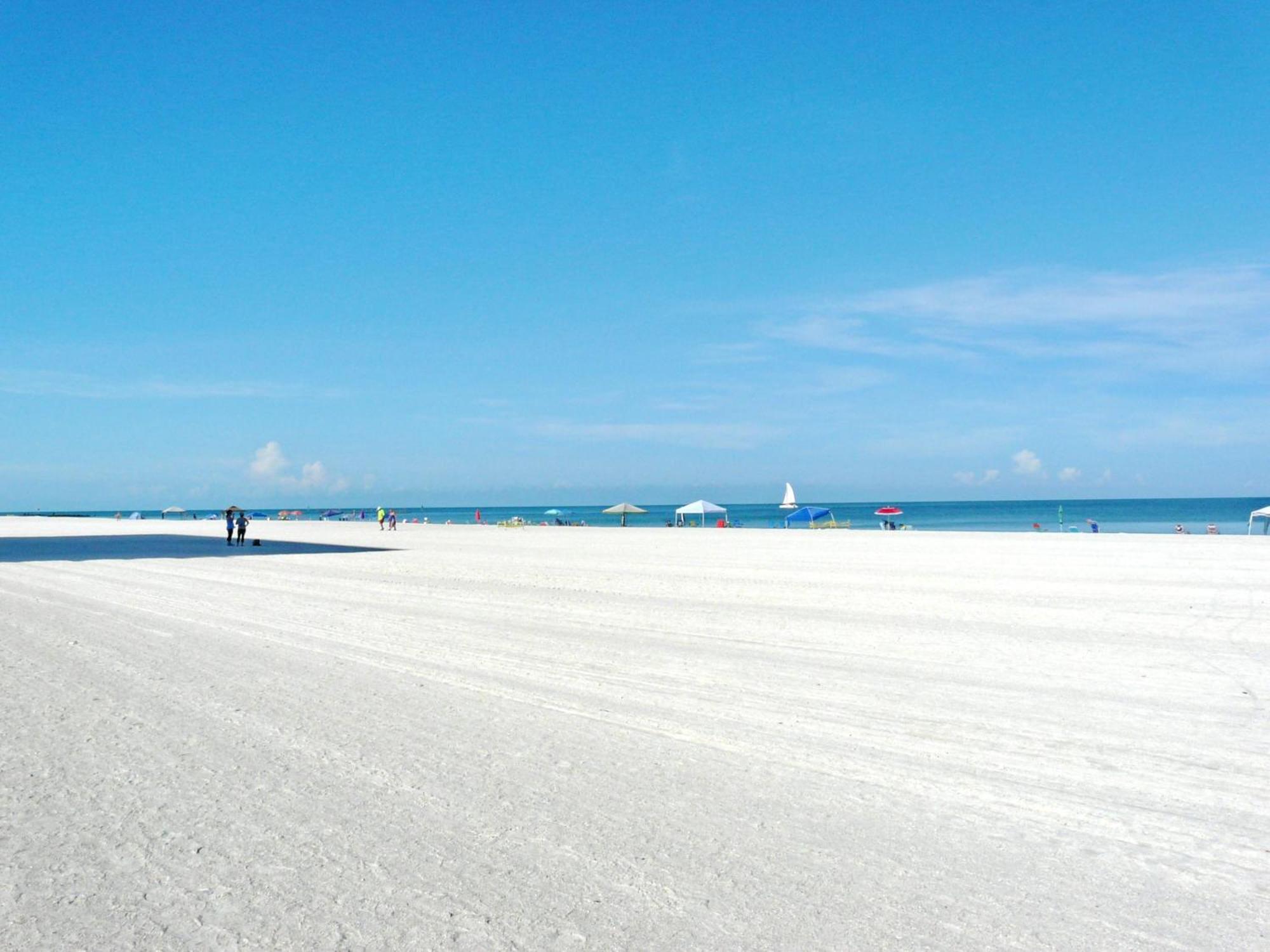 Beach Club 216 Marco Island Esterno foto
